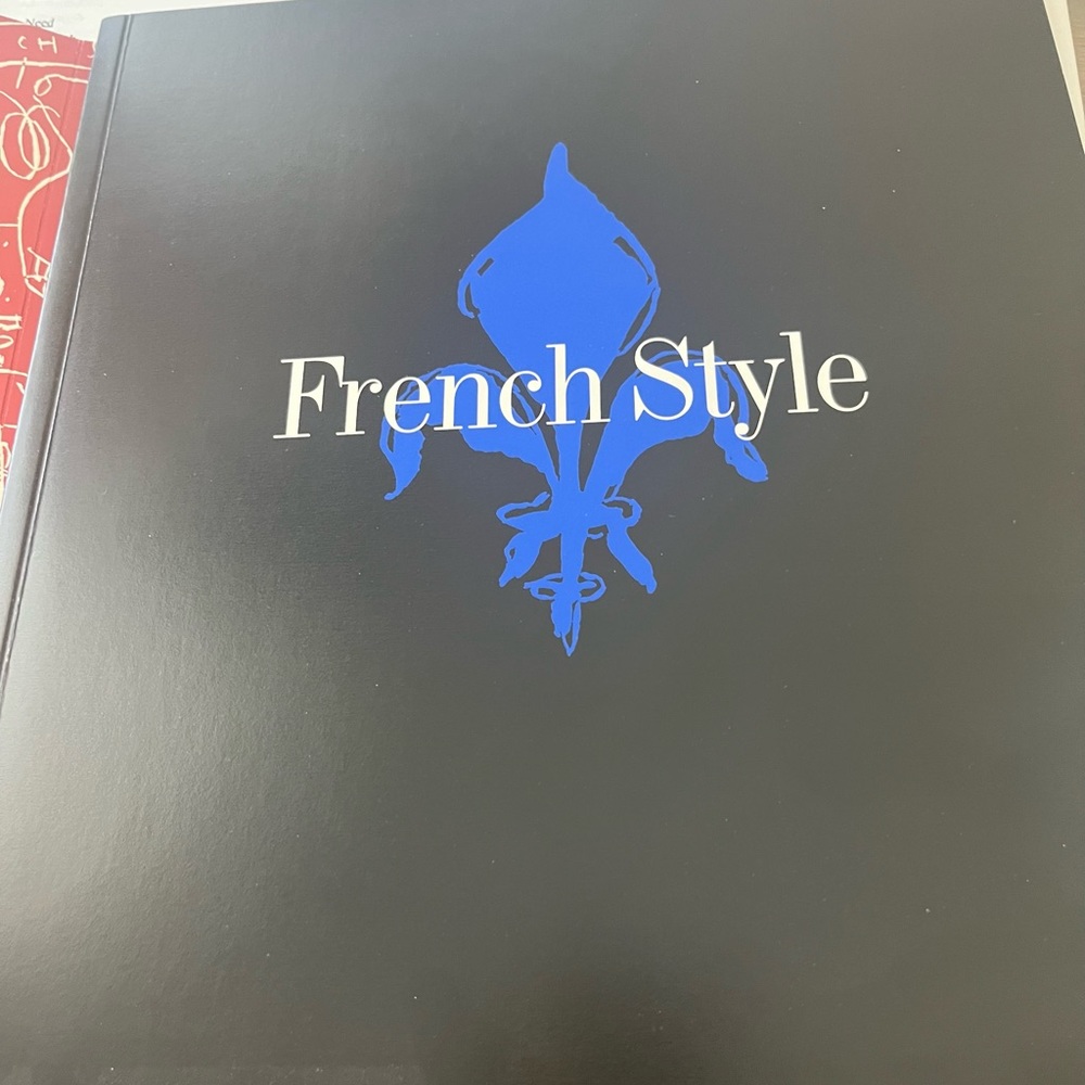 Coffee Table Book. “French Style”  by Veronique Vienne.